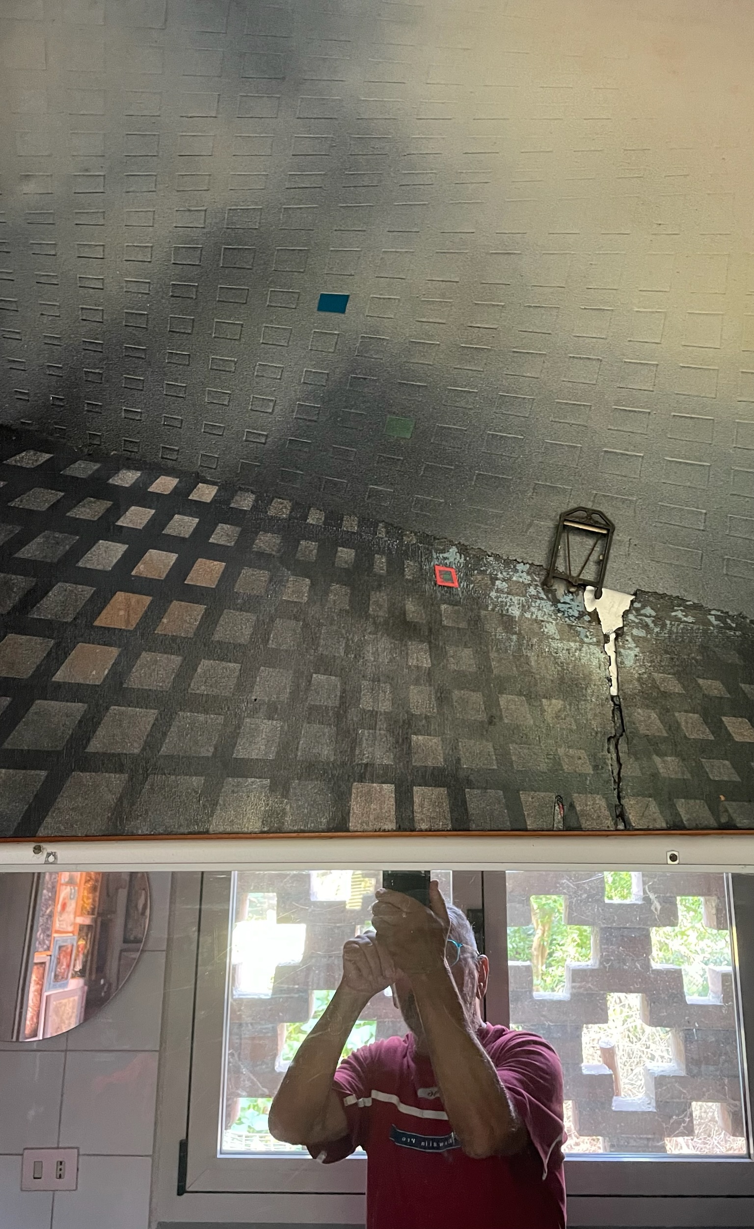 Casa Montico 09 - Bagno atelier - riflessi e griglia luminosa