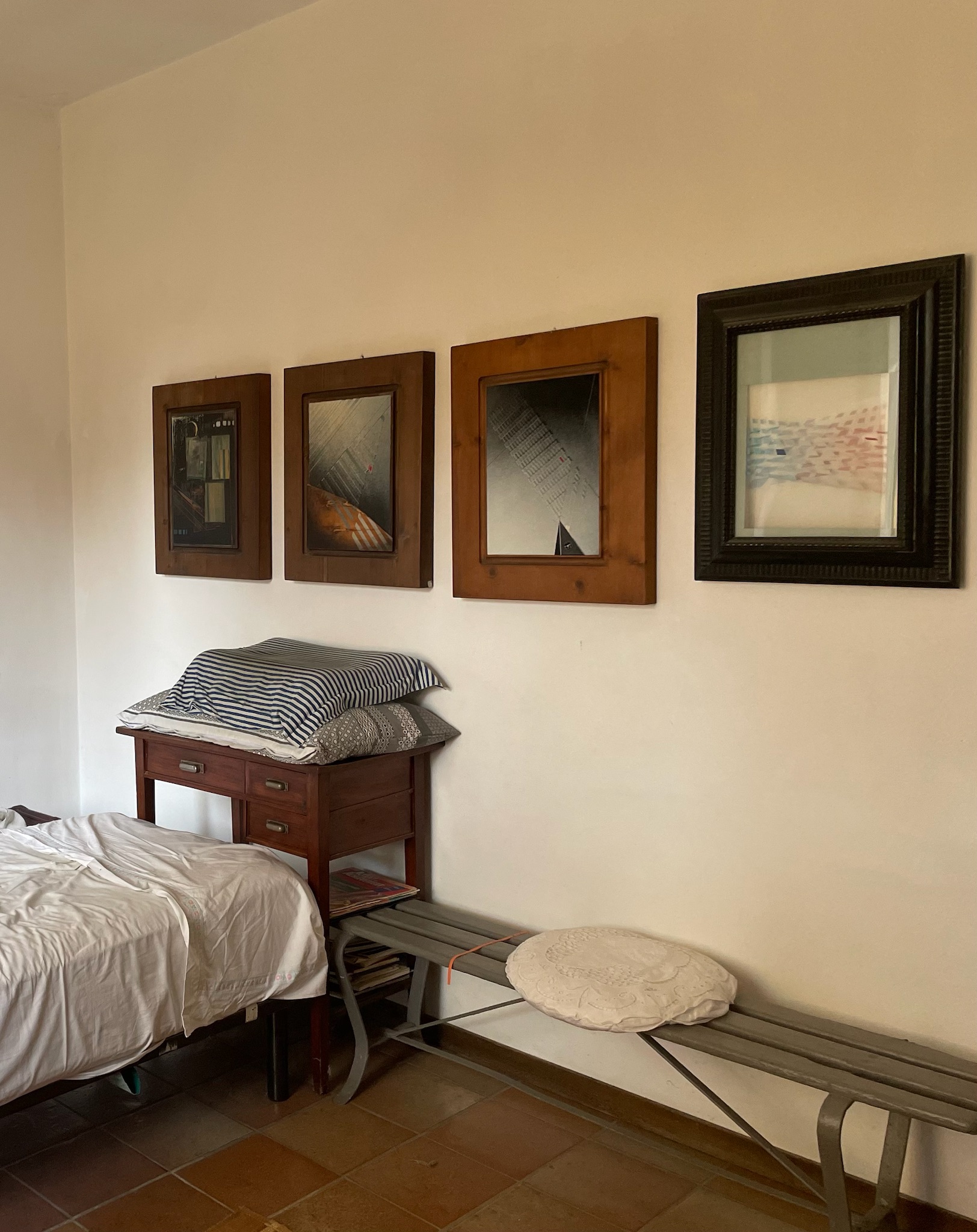 Casa Montico 34 - Camera collezione - paesaggi incorniciati